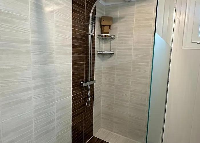 Maison Qualit'home 8p - Jardin - Angouleme 5min بيت للعطل l'Isle-d'Espagnac